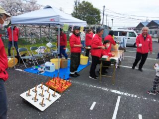 宝さくら祭りで「輪投げコーナー」